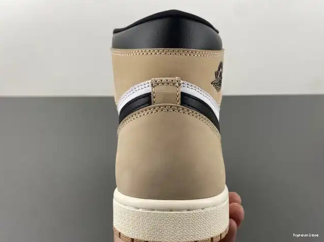 HYPE Jordan OG High Latte FD2596-021 WMNS 1 Air 0523